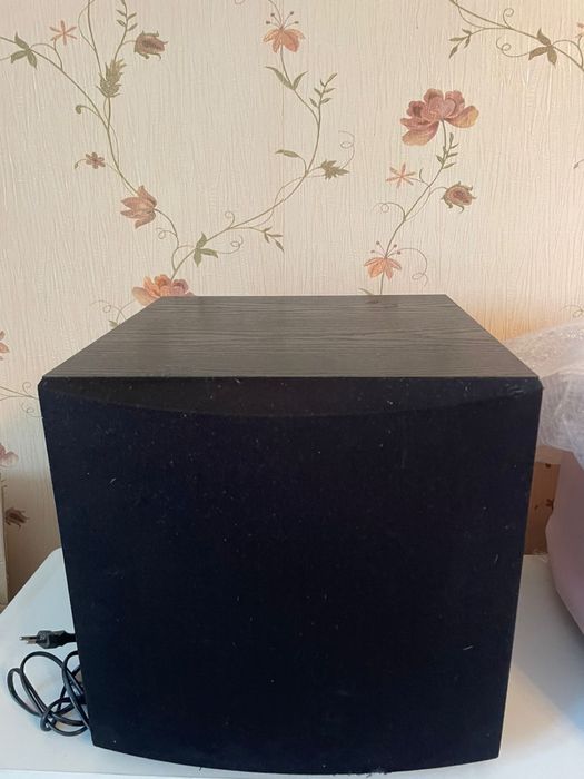 Активный Subwoofer Boston Acoustics CR400 USA