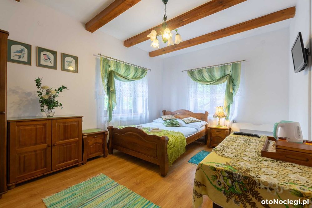 Domek i Pokoje Pod Różą w Zwierzyńcu na Roztoczu
