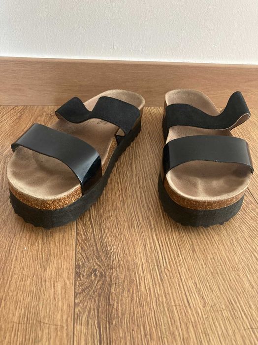 Sandálias Pretas - 36