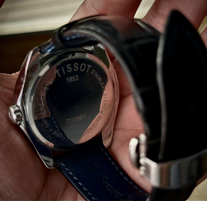 Продам часы Tissot Swiss Made | Le Locle Day-Date | Классические часы