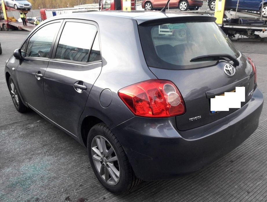 Toyota Auris E15 2.0 D4D De 2009 Disponível Para Peças Cintos
