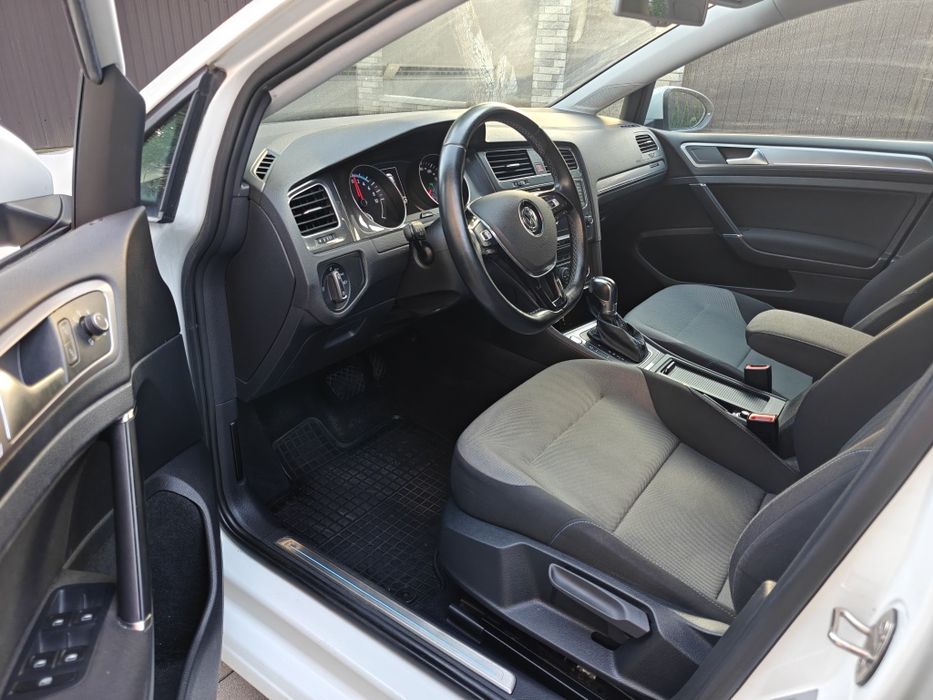 Volkswagen e-Golf 24kw 150км