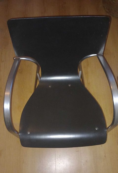 4 Cadeiras Modernas - Vendo conjunto ou em separado