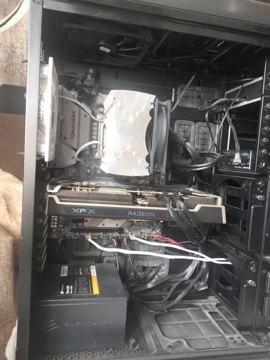 Komputer dla gracza RX 6750 XT I5 9600K