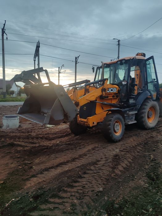Послуги екскаватора навантажувача jcb 3cx