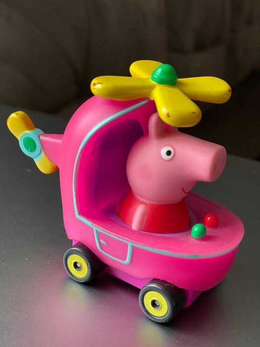 Машинка Peppa Pig свинка Пеппа на гелікоптері