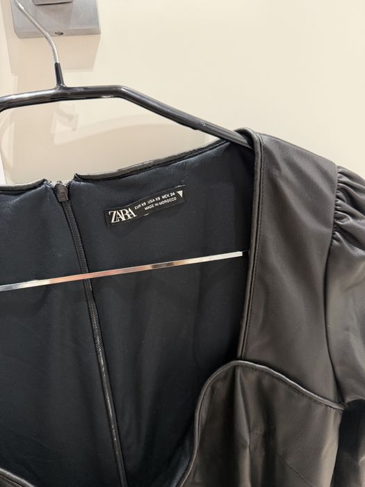 Сукня Zara шкіряна XS