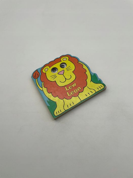 Lew Leon, Praca Zbiorowa