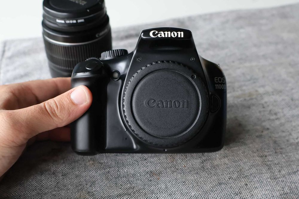 Canon Eos 1100D DSLR
