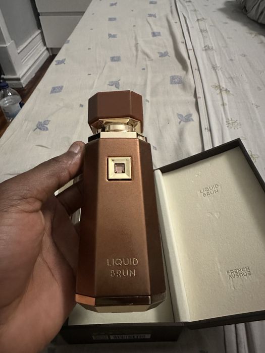 Perfume Liquid Brun