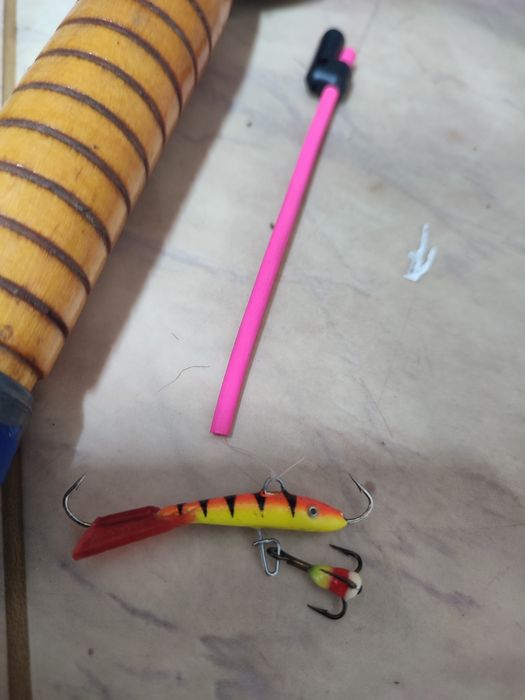 продам зимние снасти