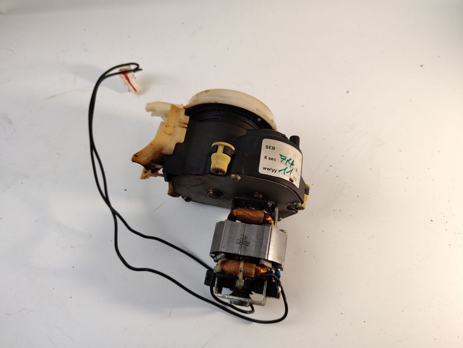 Krups ea81 młynek do kawy