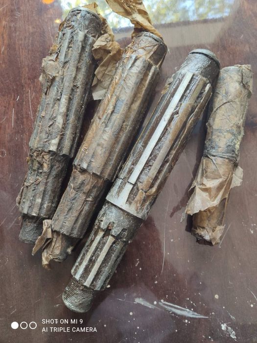 Вал реверс МОХ Львівського навантажувача