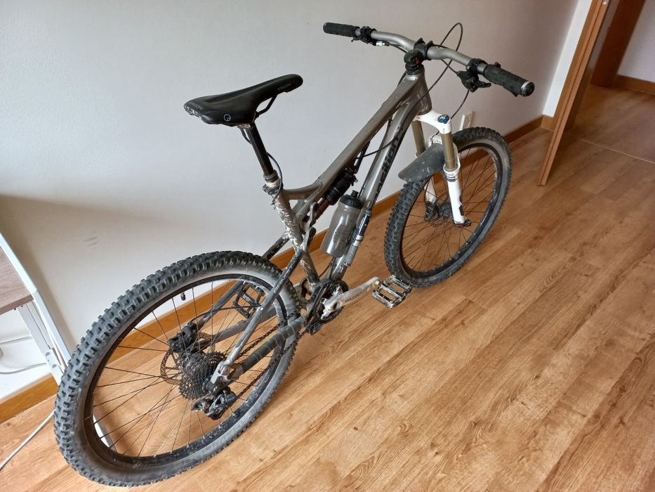 Transition bandit M