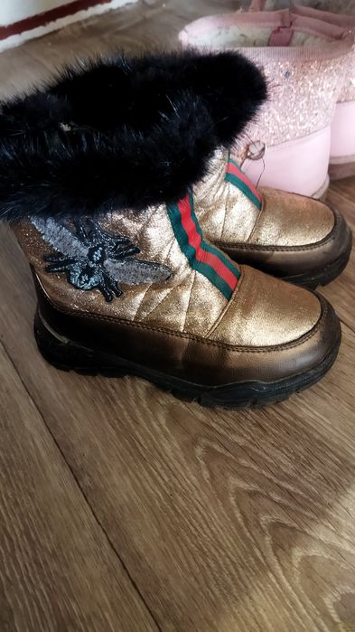 Дитяче тепленьке взуття