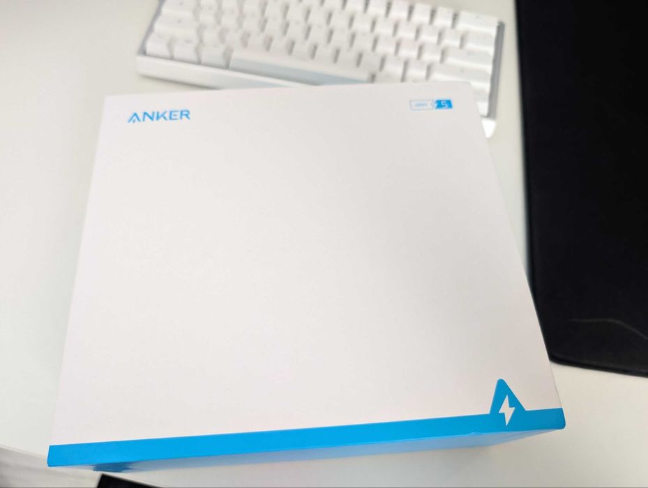 Anker 563 USB-C 10-в-1