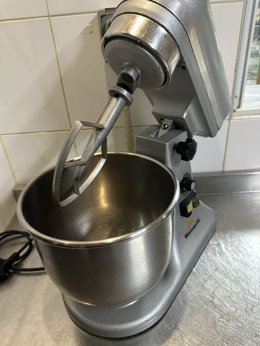 Планетарний міксер Pluton-7