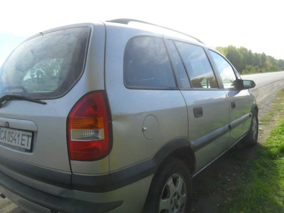 Продам Opel Zafira