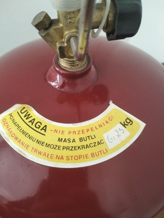 Butla turystyczna na gaz.