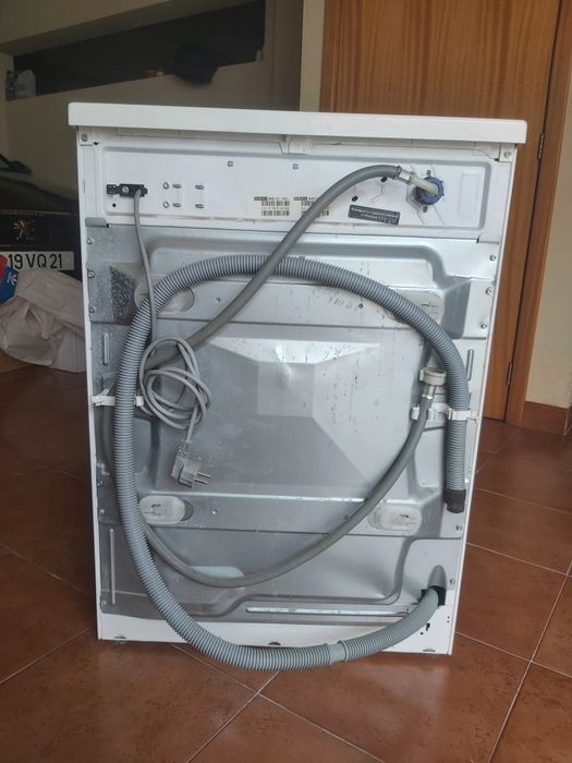 Máquina de lavar roupa Whirlpool 6 kgs