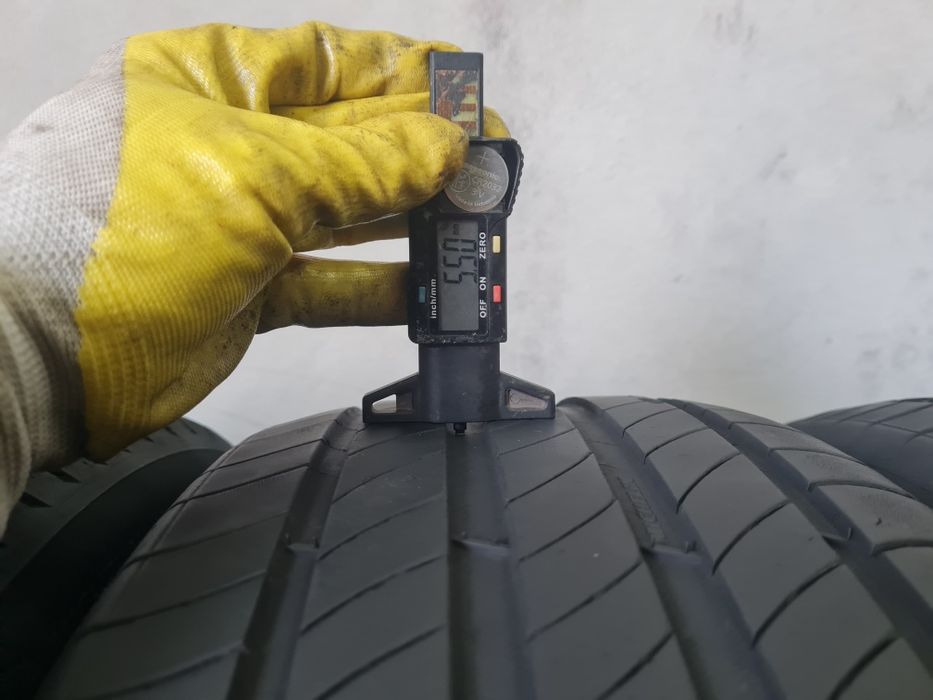 225/55R18 Michelin Primacy 4.