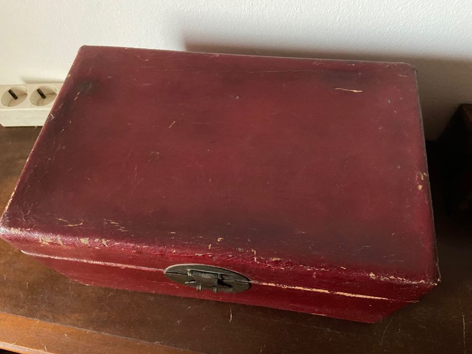 Arca chinesa vermelha