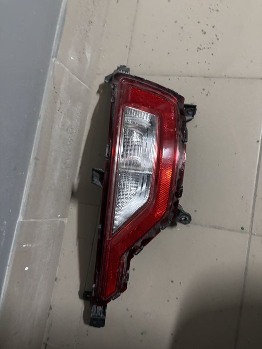 Kia Niro 2 заній ліхтар , поворотник з бамперу.
