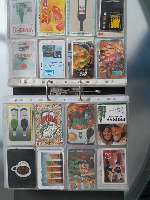 Coleção de 1300 calendários variada