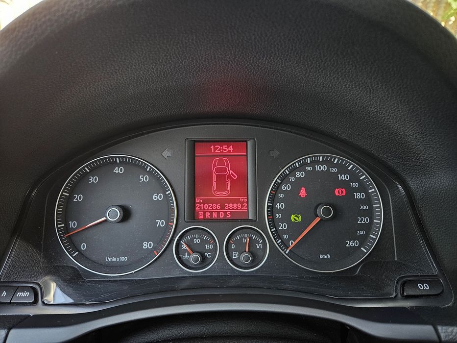 Volkswagen Golf V (5) Variant 1.4 TSI 122 к.с. Автомат DSG