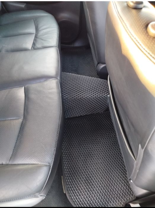 Продам Nissan leaf