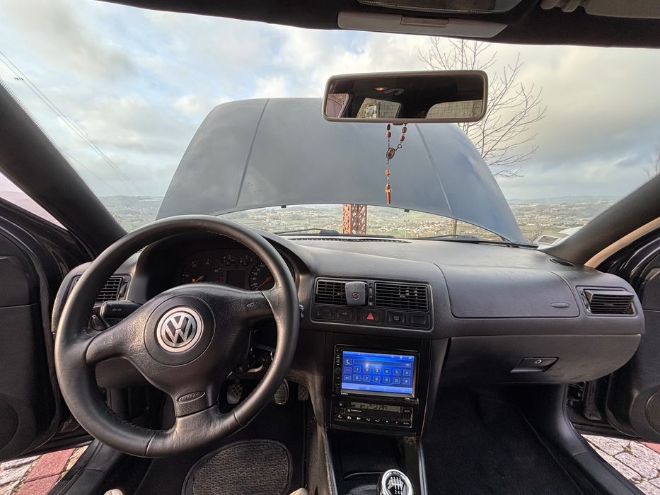 Vendo golf 4 impecável