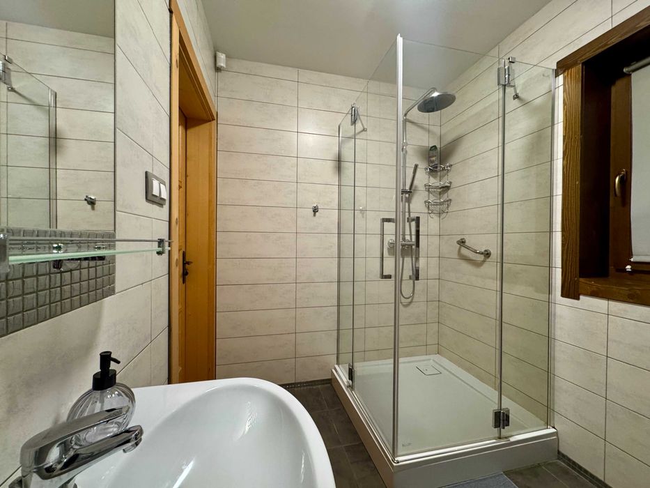VIP wypoczynek dla 13 osób – sauna, balia, bilard i boisko