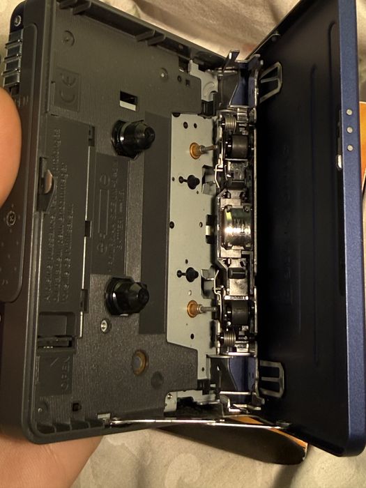 Касетний плеєр Panasonic RQ-NX60V