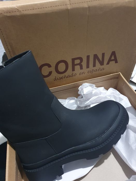 Botas Corina novas n.35/36