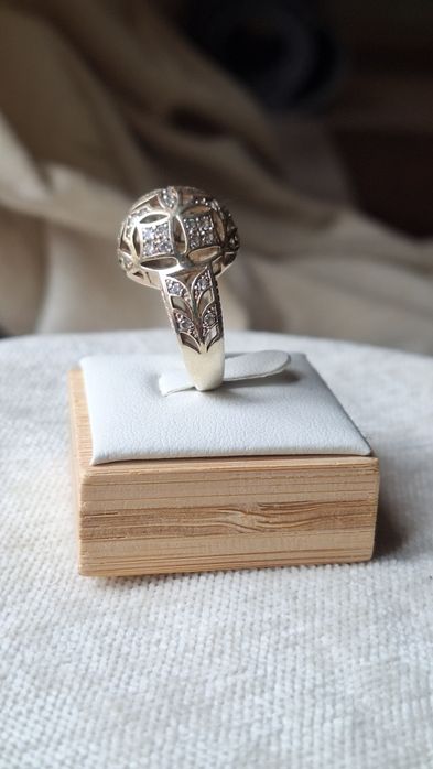 Большой шикарный перстень 18 р