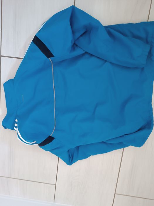 Kurtka wiatrówka adidas