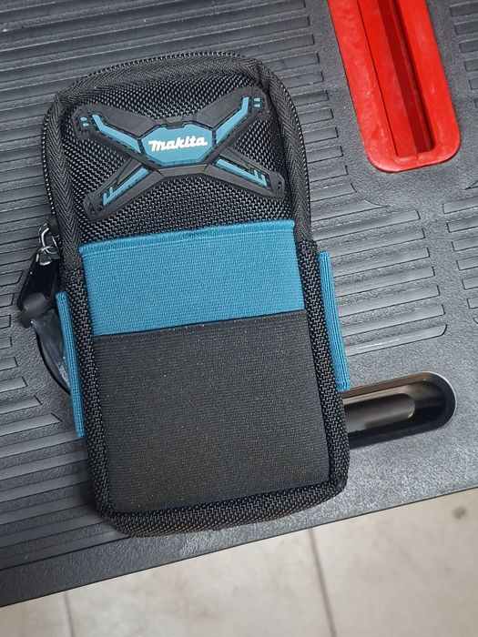 Etui do telefonu Makita