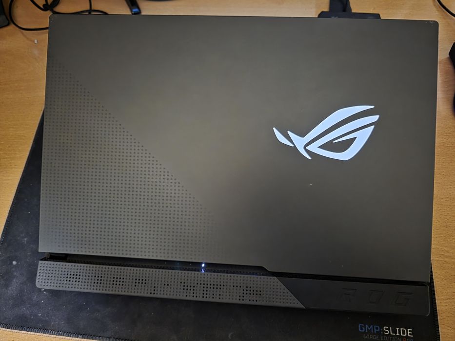 Portátil gaming Asus rog rtx 3070, ryzen 7 5800h, 16gb RAM, 1tb ssd