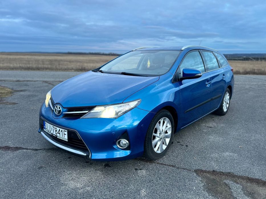 Toyota Auris 2.0D4d 2014r 188tys km stan Bdb