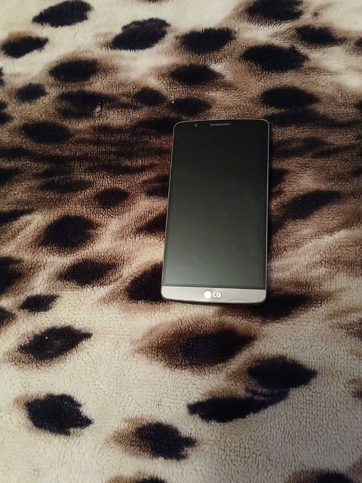 Телефон флагман lg g3 d 855