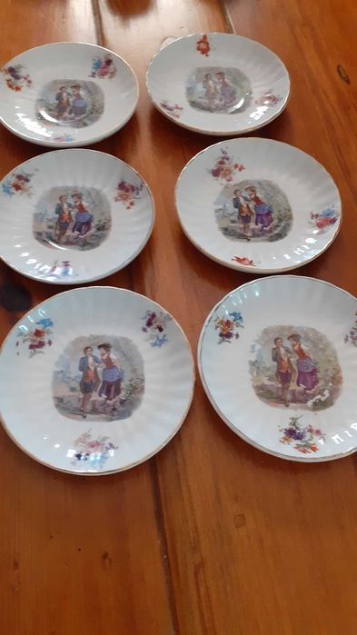 6 chávenas faiança de Sacavém muito antigas