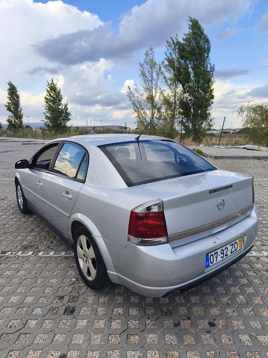Opel Vectra 1.9 CDTI 120 cv foto 5