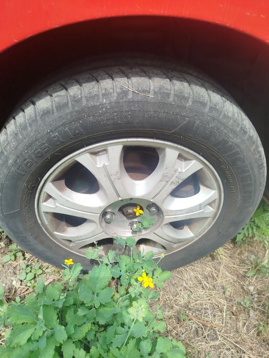 Колеса в сборе диски R14 4 x 100