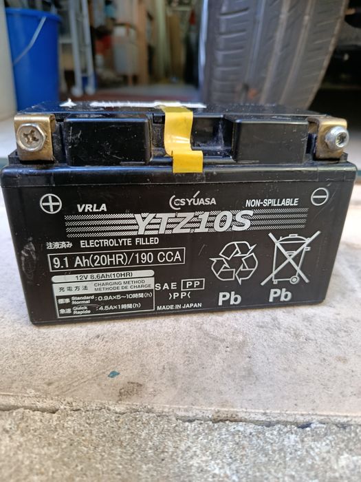 Bateria moto Yuasa 190A