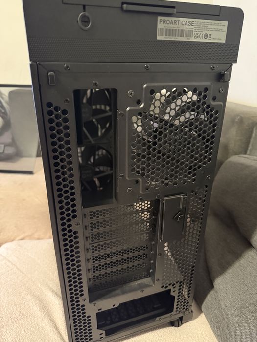 Obudowa Asus ProArt PA602 glas