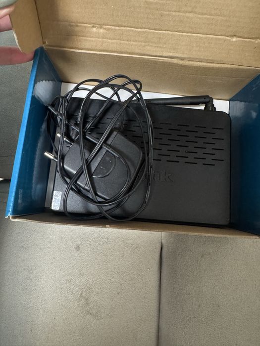 Бездротовим ADSL2+ модем-роутером D-Link DSL-2600U