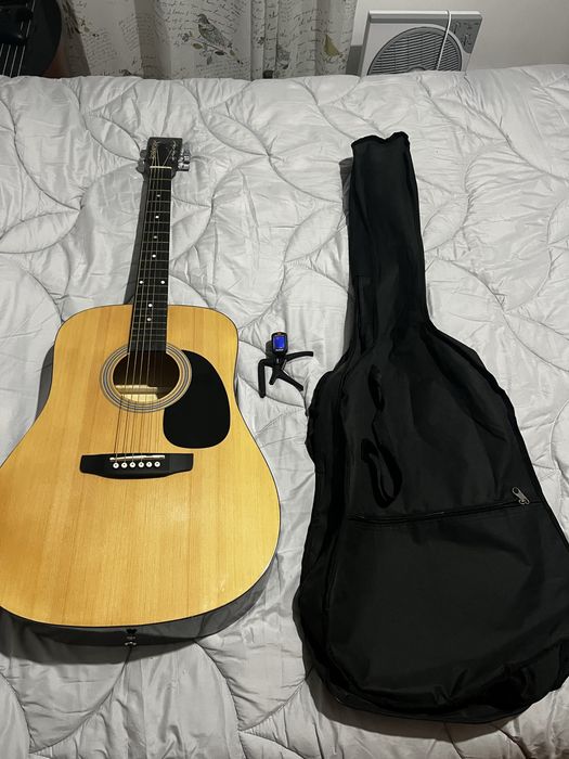 Guitarra acustica