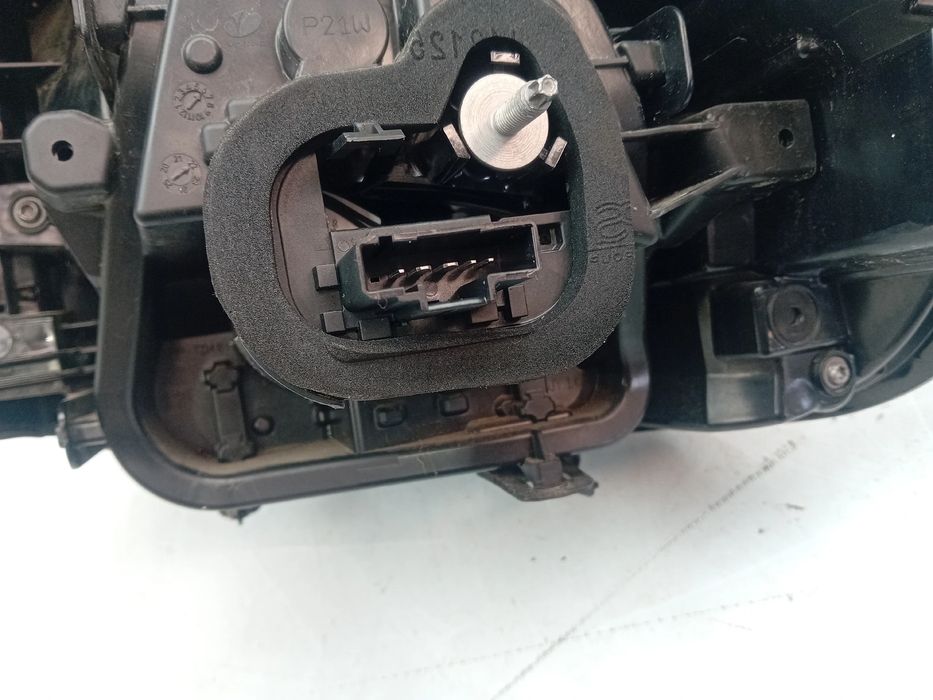 Farolim esquerdo CITROËN C4 III