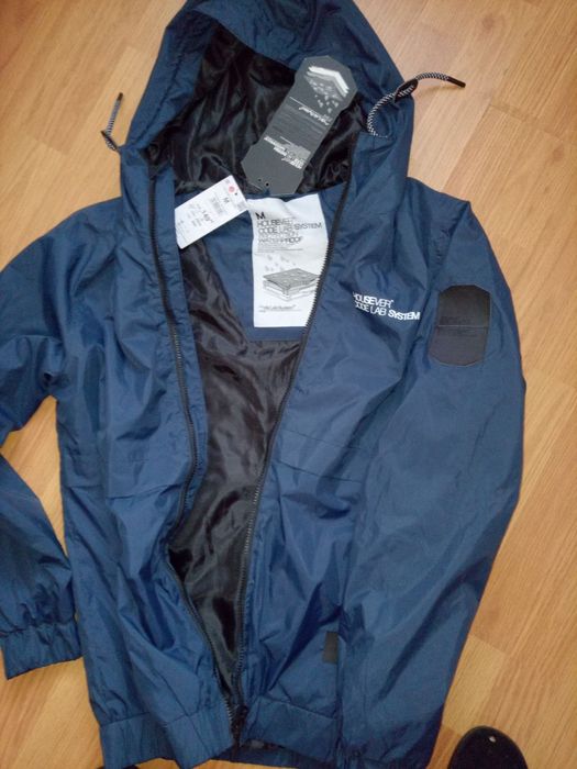 Мужская куртка. Размер М.