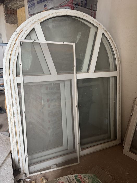 Пластікові двері/вікна б/у